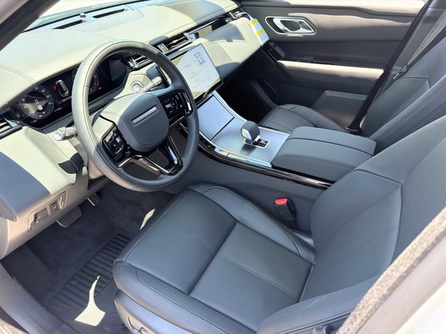 New 2026 Land Rover Range Rover Velar Dynamic SE AWD/4WD image 5