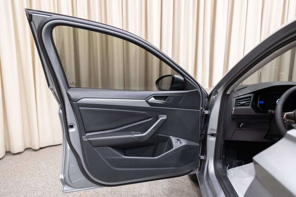 Used 2023 Volkswagen Jetta S FWD image 8