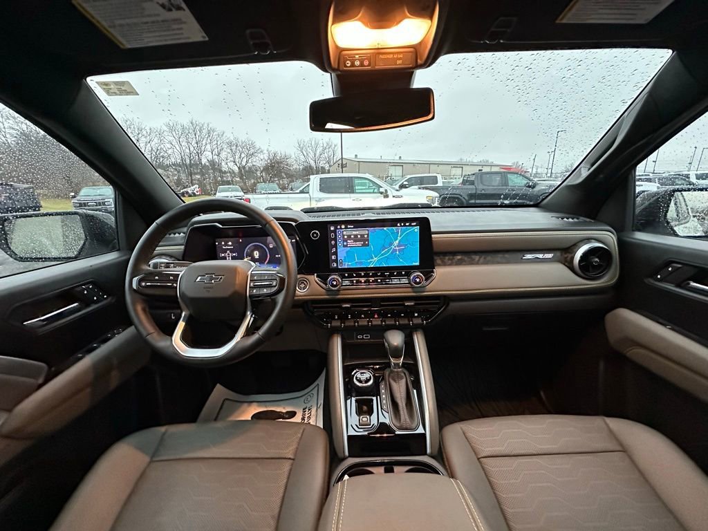 Used 2024 Chevrolet Colorado ZR2 w/ ZR2 Bison Edition image 3