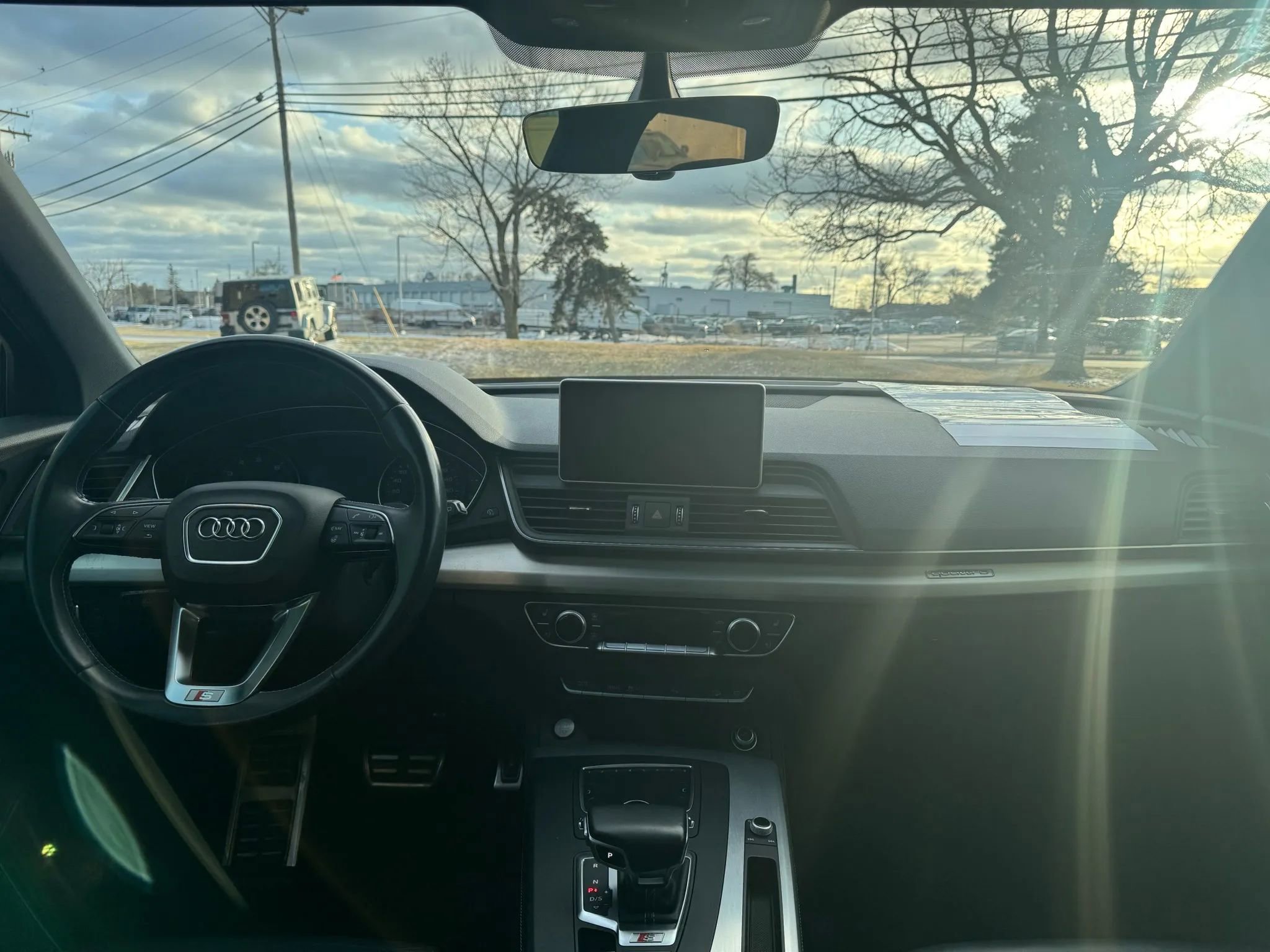 Used 2018 Audi SQ5 Premium Plus AWD/4WD image 15