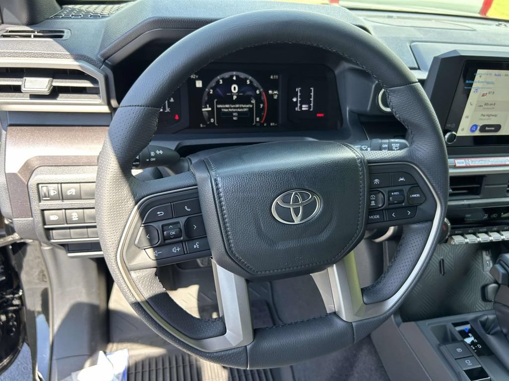 New 2026 Toyota 4Runner SR5 RWD image 18