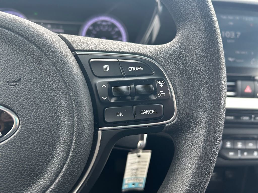 Used 2021 Kia Niro LX image 23