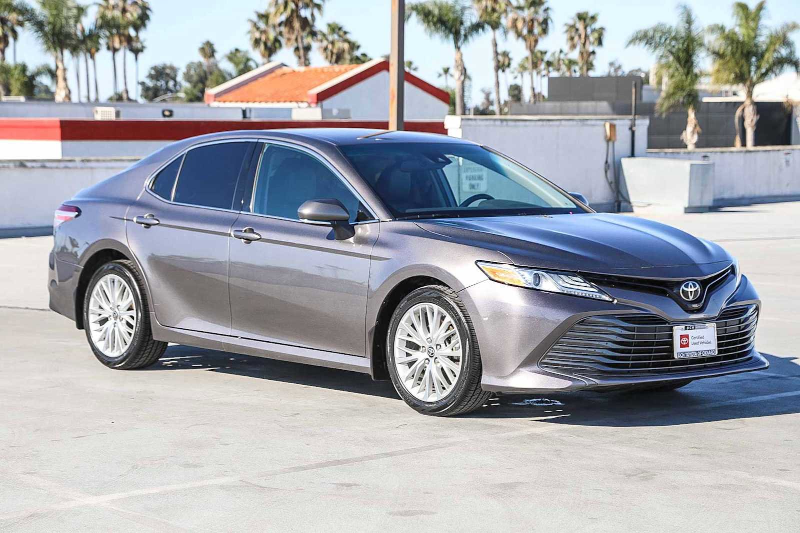 Certified 2020 Toyota Camry XLE image 4