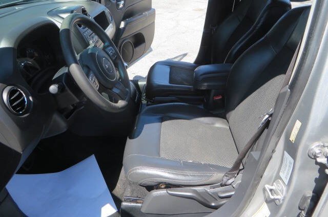 Used 2015 Jeep Compass Sport w/ Power Value Group FWD image 14