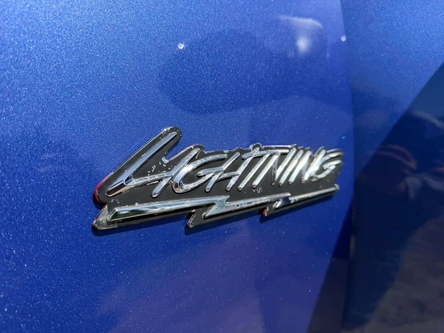 Used 2002 Ford F150 Lightning RWD image 21