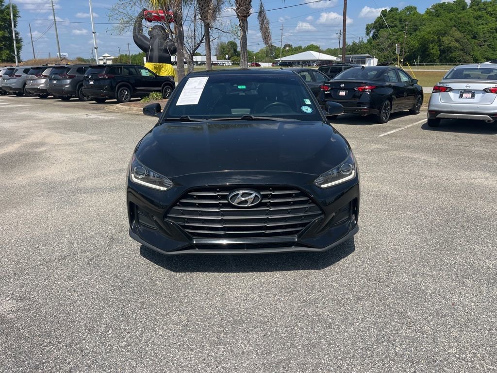 Used 2020 Hyundai Veloster 2.0 Premium image 2