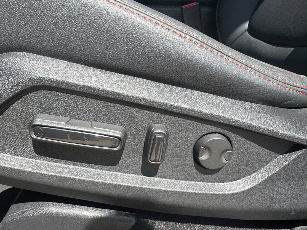 Used 2025 Honda Pilot TrailSport image 24
