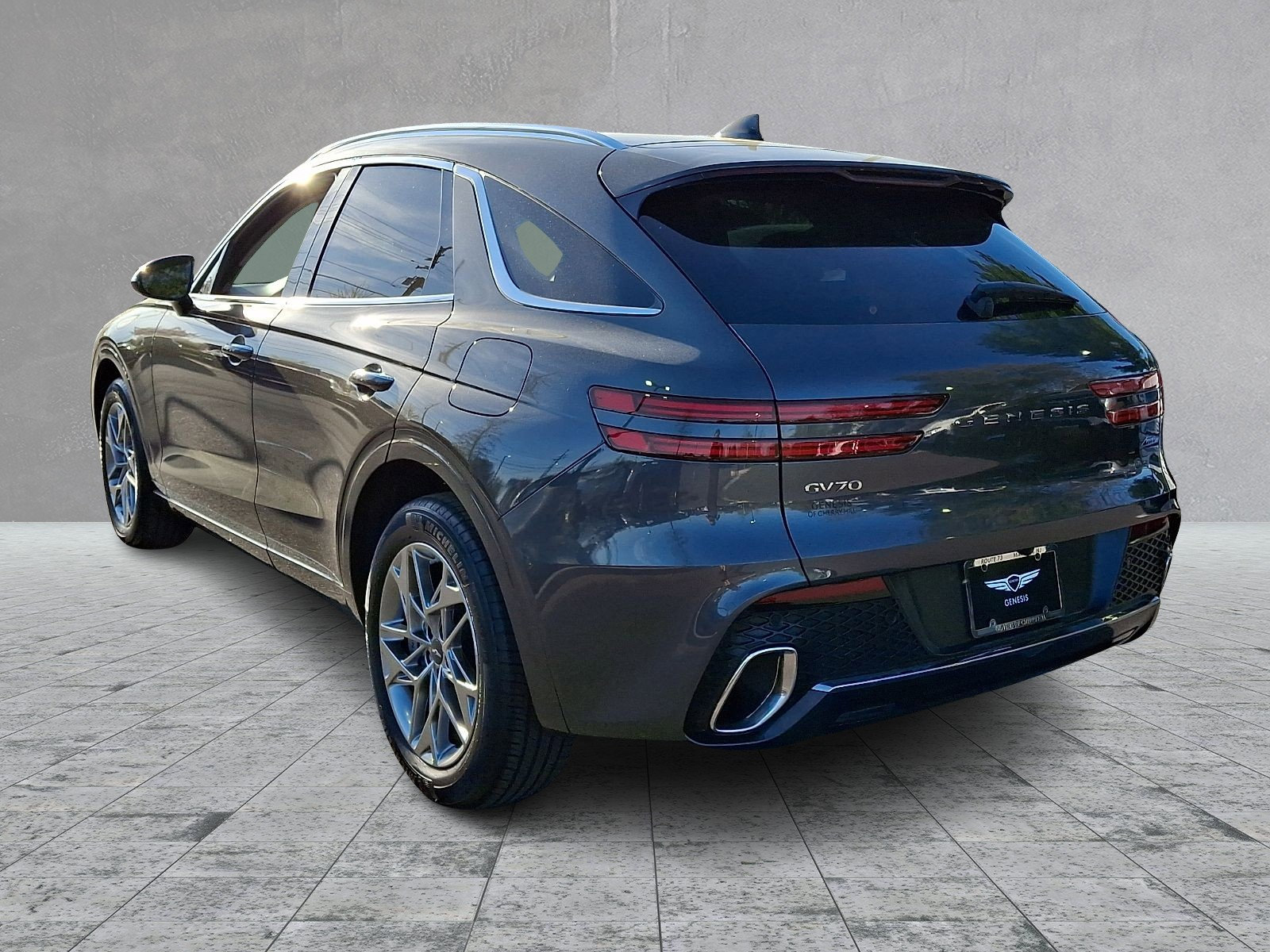 Certified 2025 Genesis GV70 2.5T w/ Select Package AWD/4WD image 7