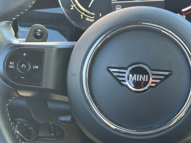 Used 2023 MINI Cooper S image 19