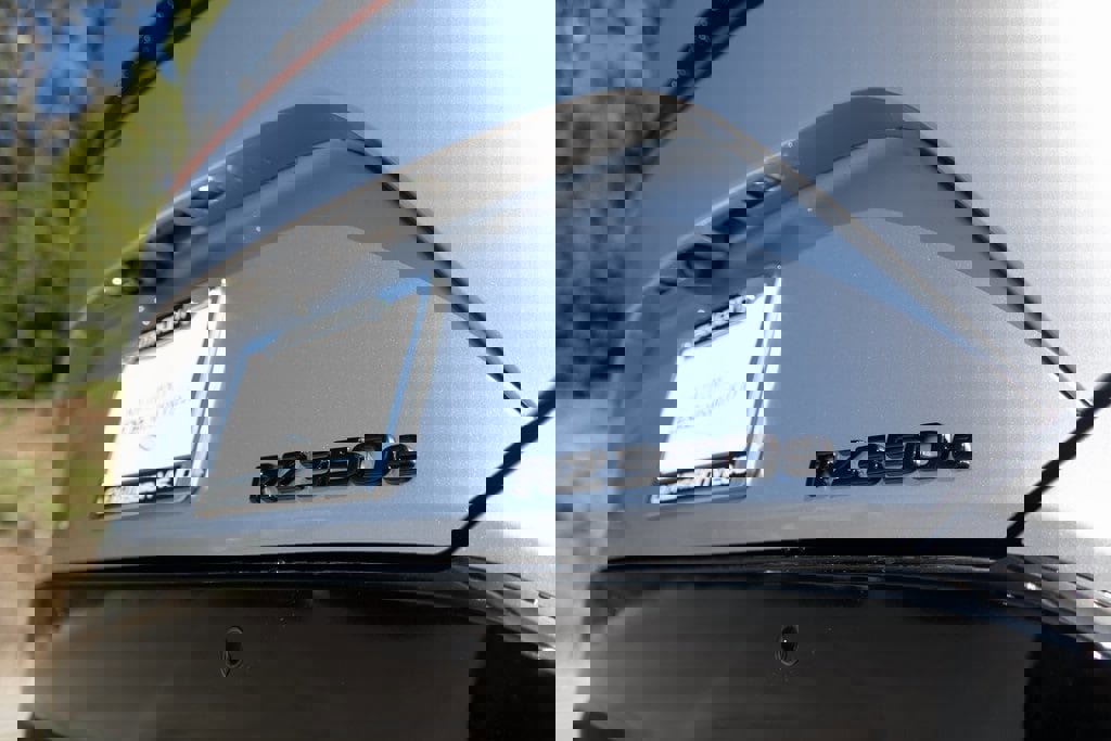 New 2026 Lexus RZ 450e image 9