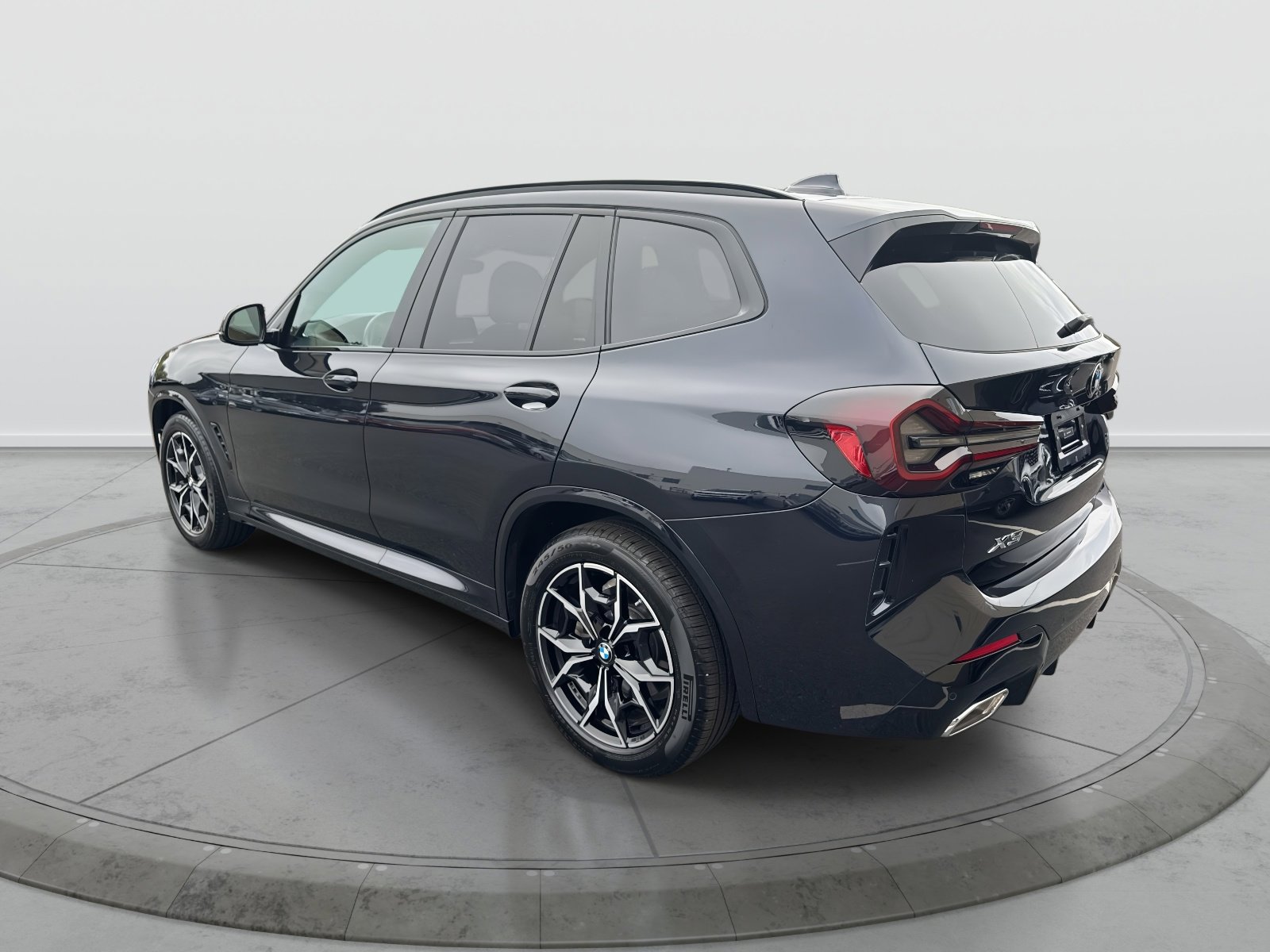 Used 2024 BMW X3 xDrive30i w/ M Sport Package image 7