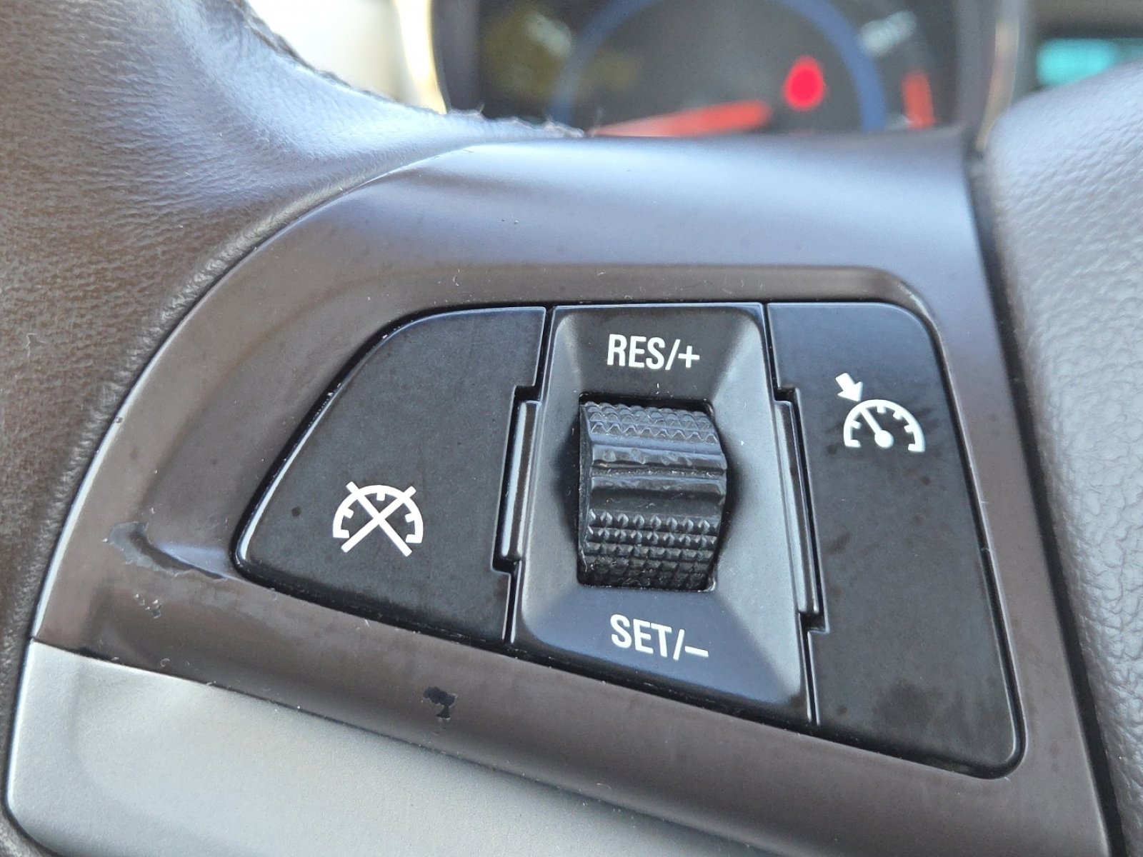 Used 2014 Chevrolet Cruze LTZ w/ Sun, Sound and Sport Package image 9