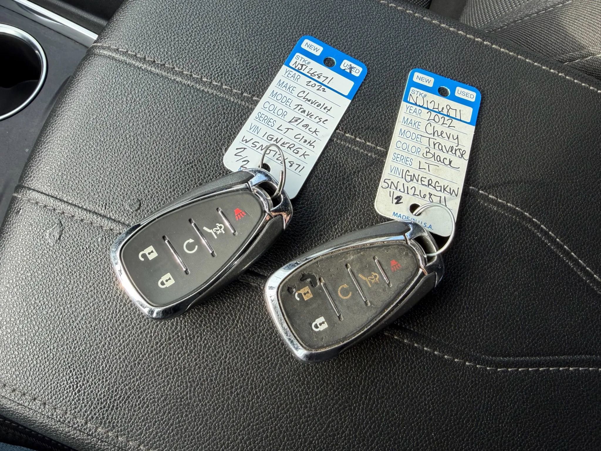 Used 2022 Chevrolet Traverse LT image 12