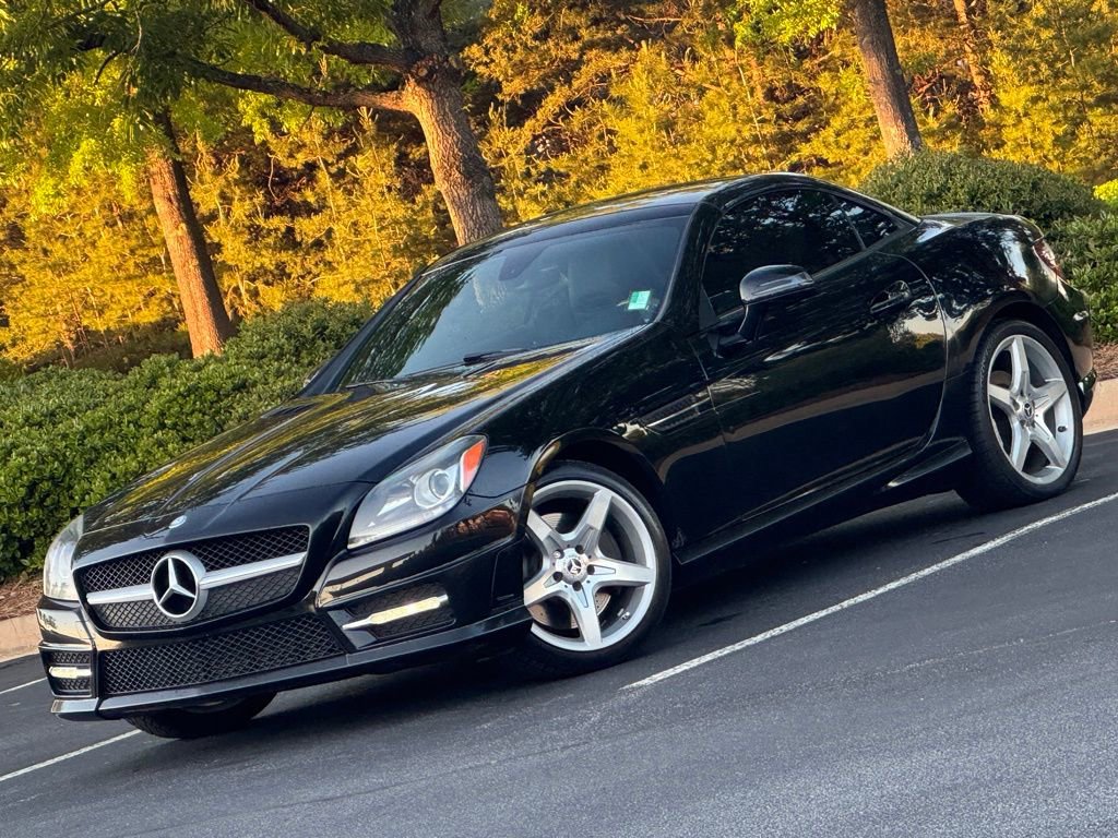 Used 2014 Mercedes-Benz SLK 250 image 1