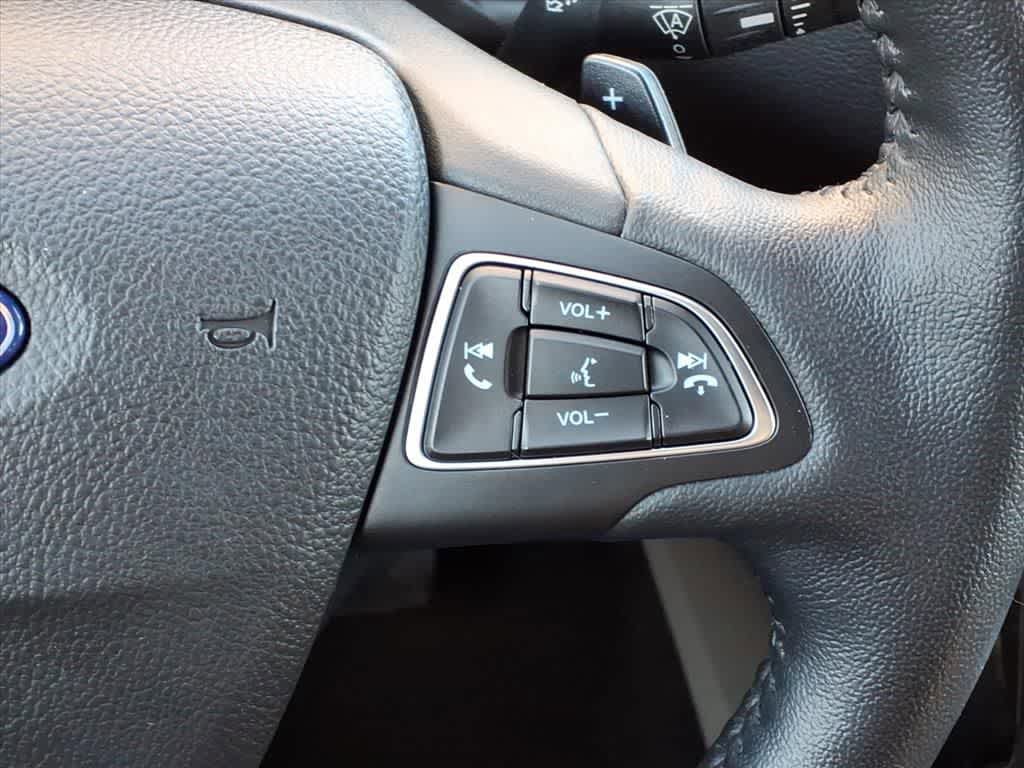 Used 2017 Ford Escape Titanium w/ Equipment Group 301A image 18