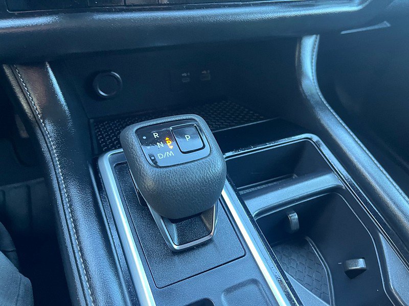 Used 2024 Nissan Pathfinder SV image 34