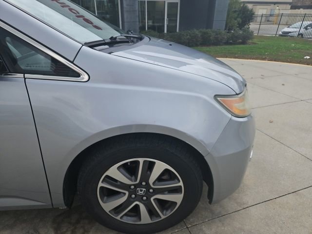 Used 2016 Honda Odyssey Touring Elite image 19