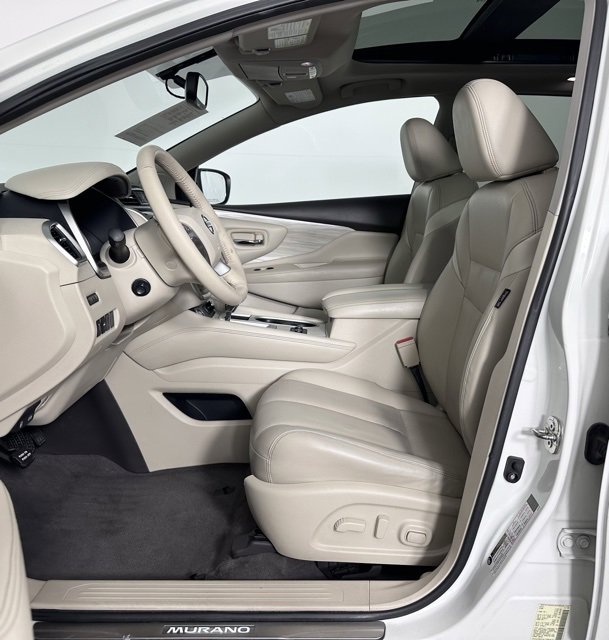Used 2018 Nissan Murano Platinum image 16