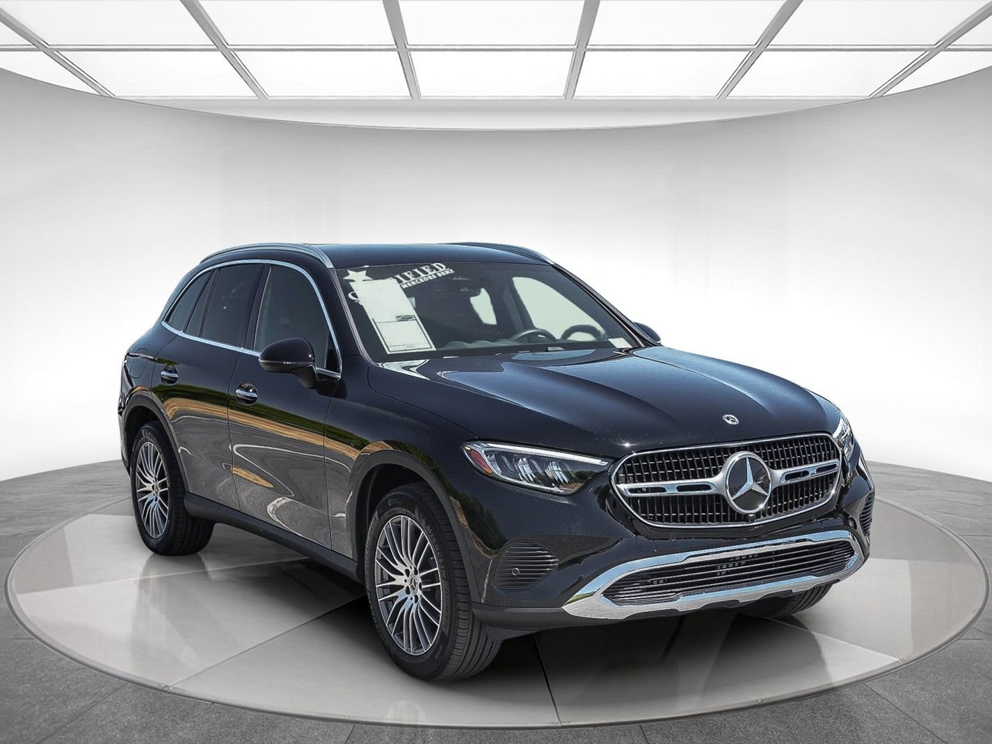 Certified 2026 Mercedes-Benz GLC 300 4MATIC image 5