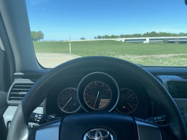 Used 2011 Toyota 4Runner SR5 RWD image 13