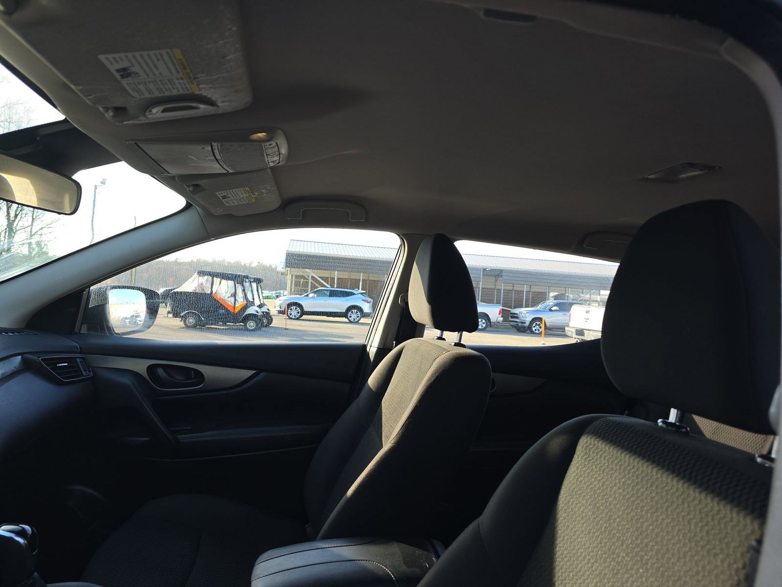 Used 2021 Nissan Rogue Sport S image 13