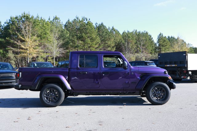 New 2026 Jeep Gladiator Sport image 4