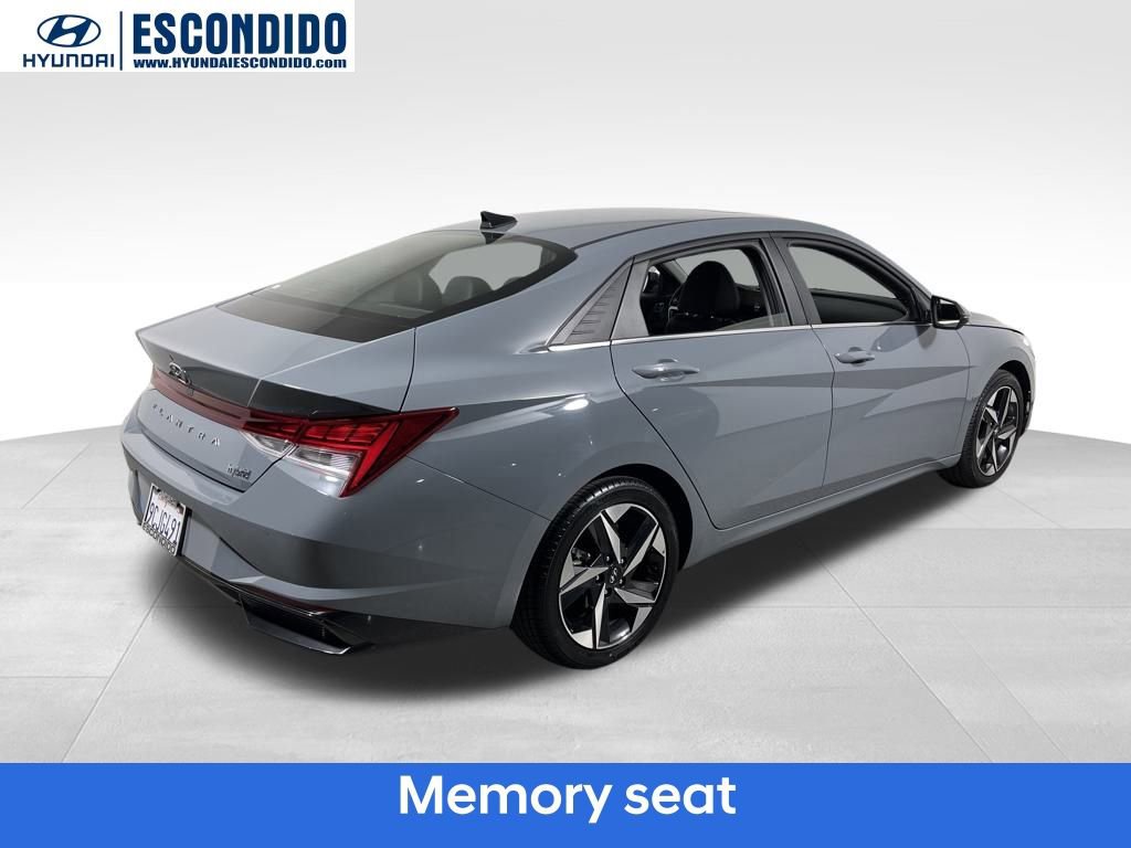 Certified 2023 Hyundai Elantra Limited image 5