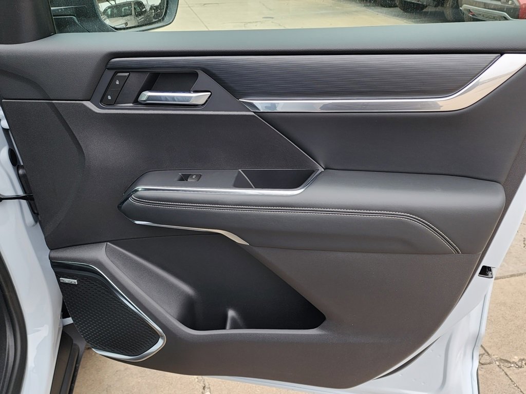 New 2026 GMC Acadia Elevation w/ Black Edition image 38