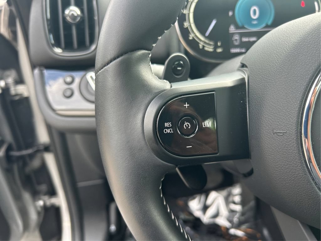 Used 2024 MINI Cooper Countryman S w/ Premium Package AWD/4WD image 39