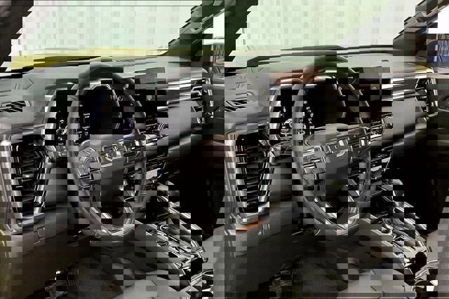 Used 2023 GMC Canyon Elevation w/ Elevation Premium Package image 15