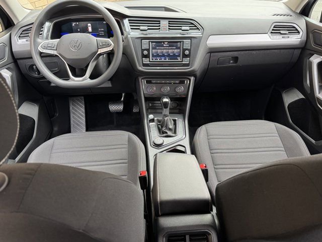 Used 2022 Volkswagen Tiguan S image 15