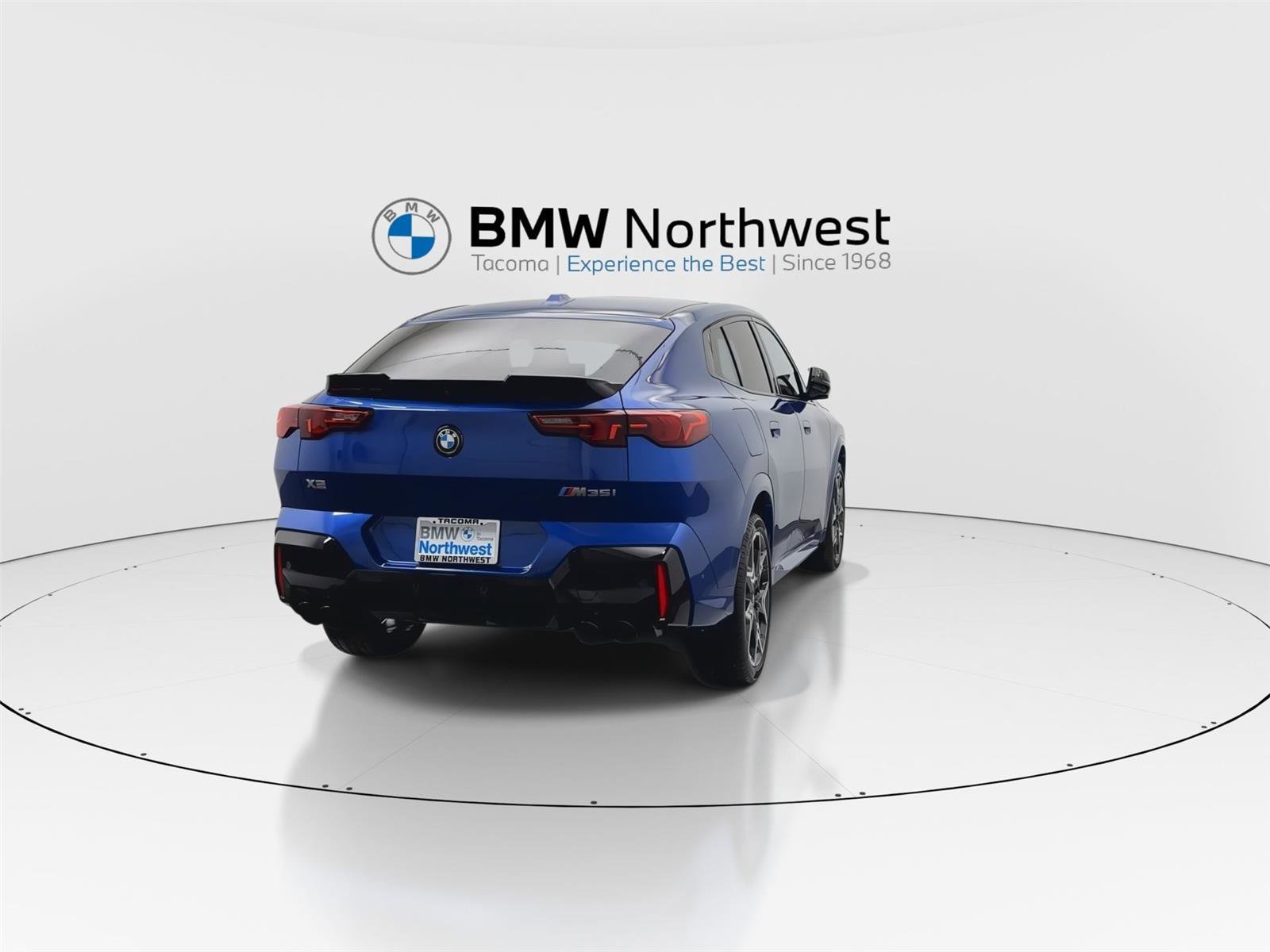New 2026 BMW X2 M35i w/ Technology Package image 2