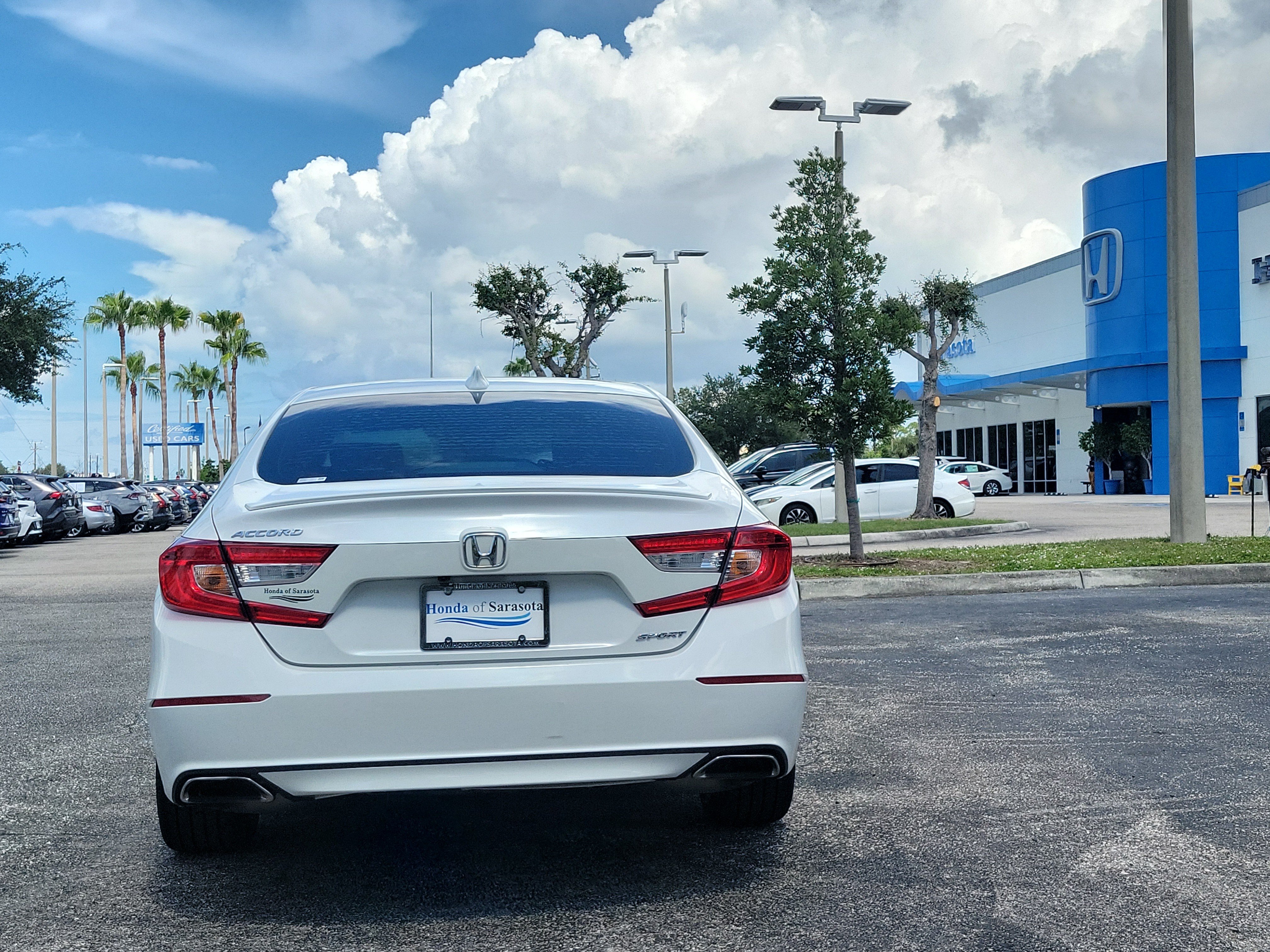 Used 2019 Honda Accord Sport image 6