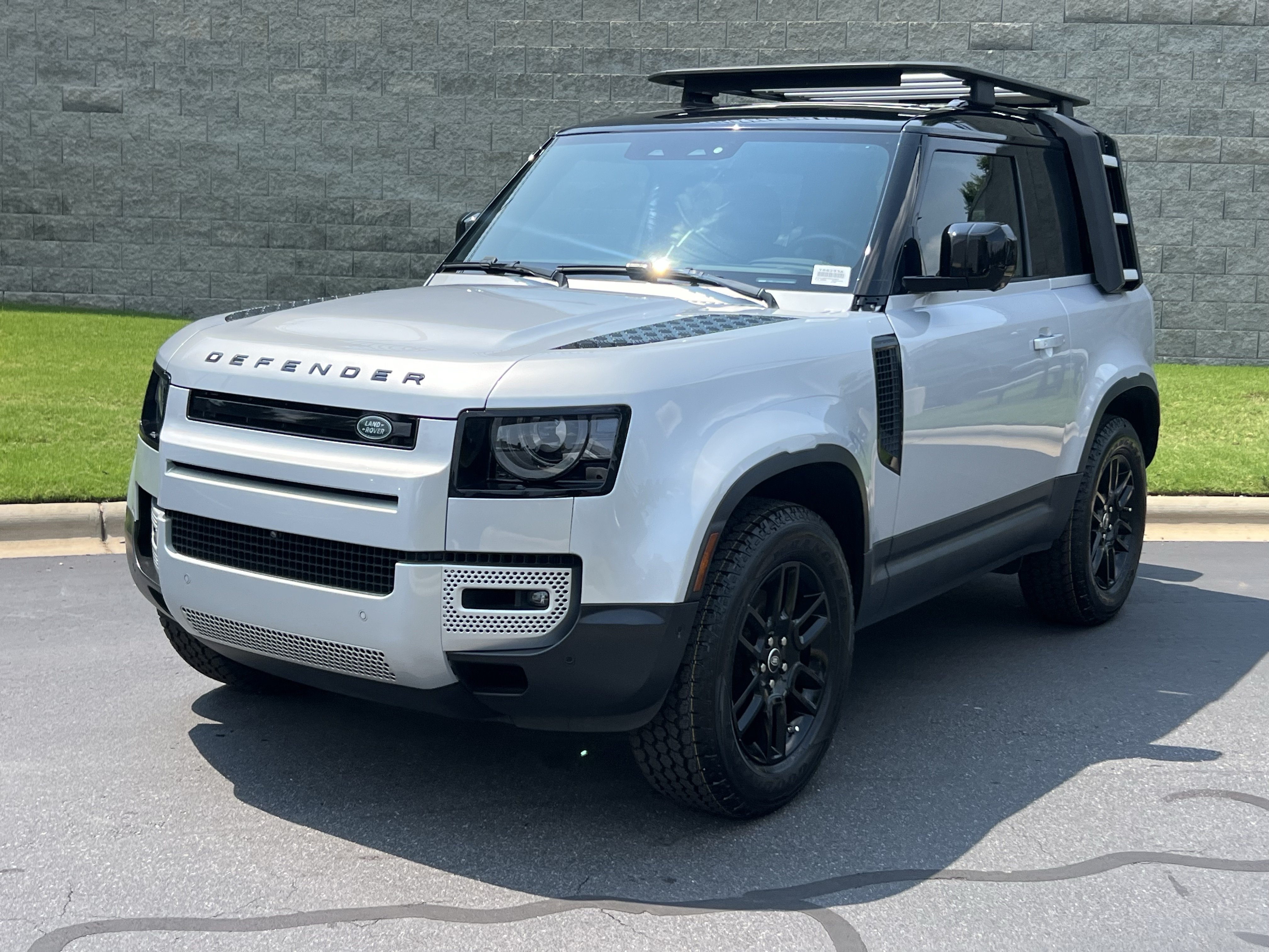 Used 2021 Land Rover Defender 90 S AWD/4WD image 1