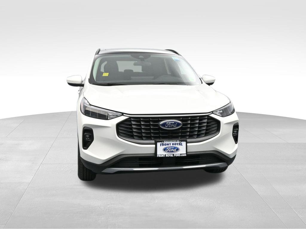 New 2025 Ford Escape SE image 2