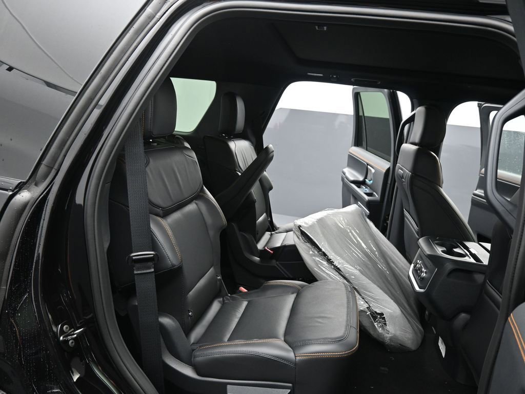New 2025 Ford Expedition Tremor image 17