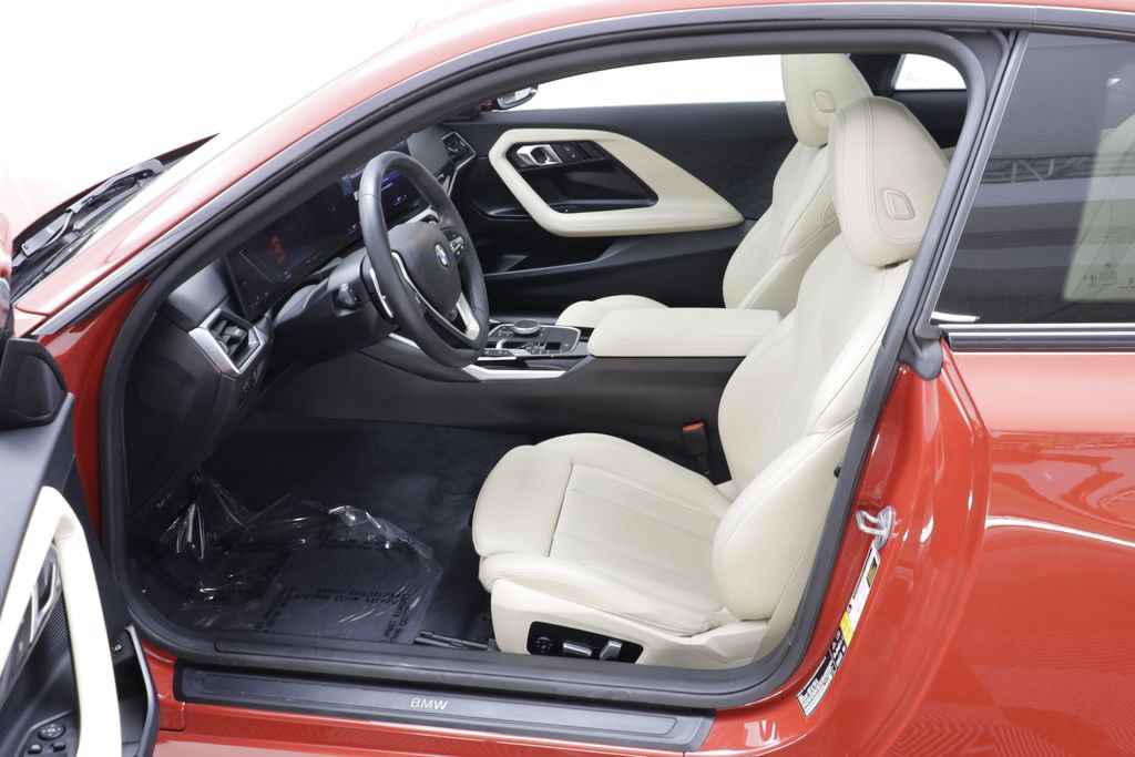 Certified 2024 BMW 230i xDrive Coupe w/ Premium Package AWD/4WD image 6