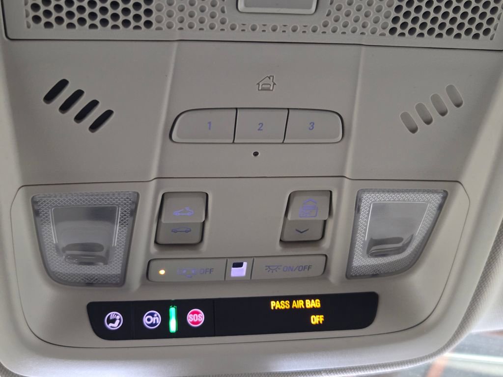 Used 2018 Cadillac XT5 Luxury image 26