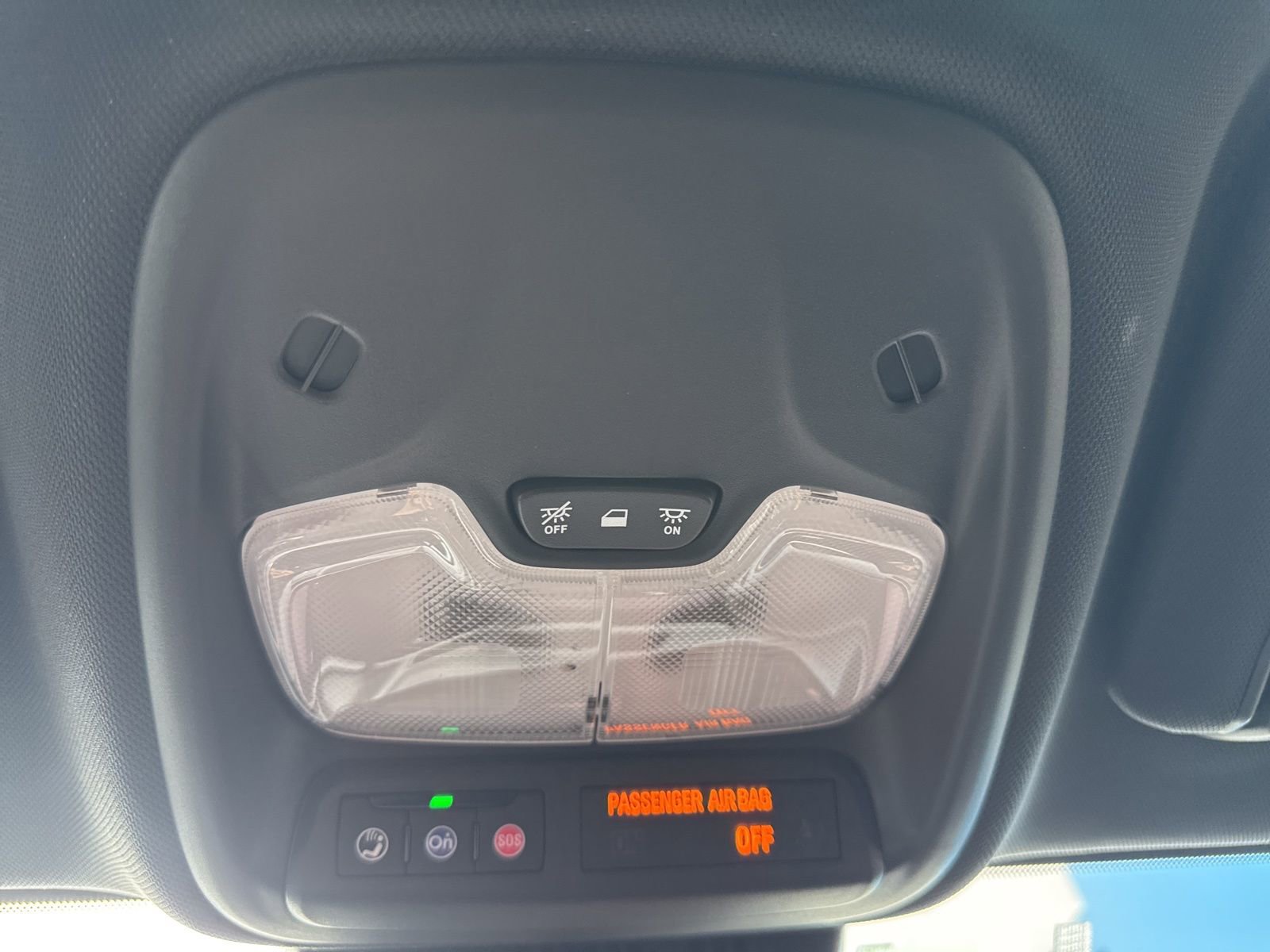 Used 2023 Chevrolet Colorado Z71 w/ Z71 Convenience Package 2 image 30