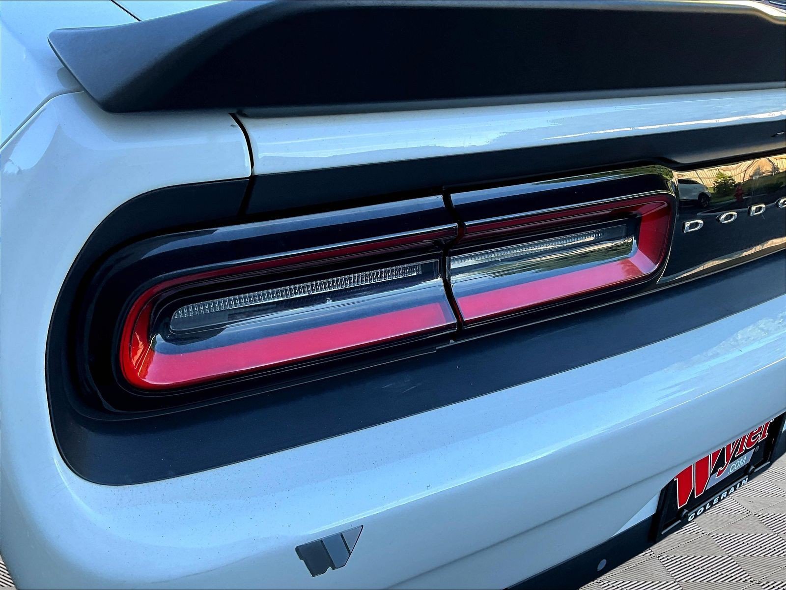 Used 2016 Dodge Challenger SXT Plus RWD image 19