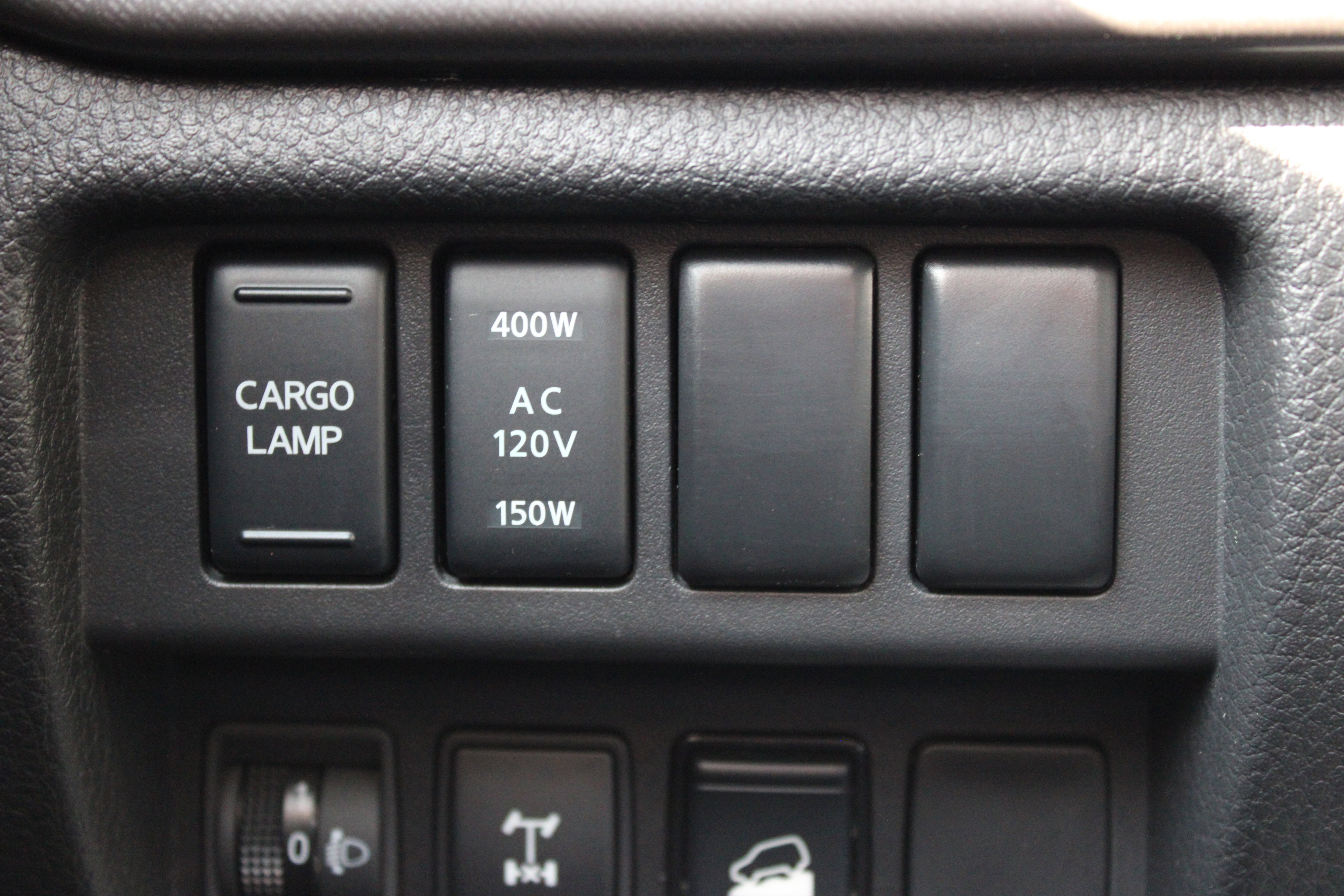 Certified 2024 Nissan Titan PRO-4X w/ Pro-4x Convenience Package AWD/4WD image 32