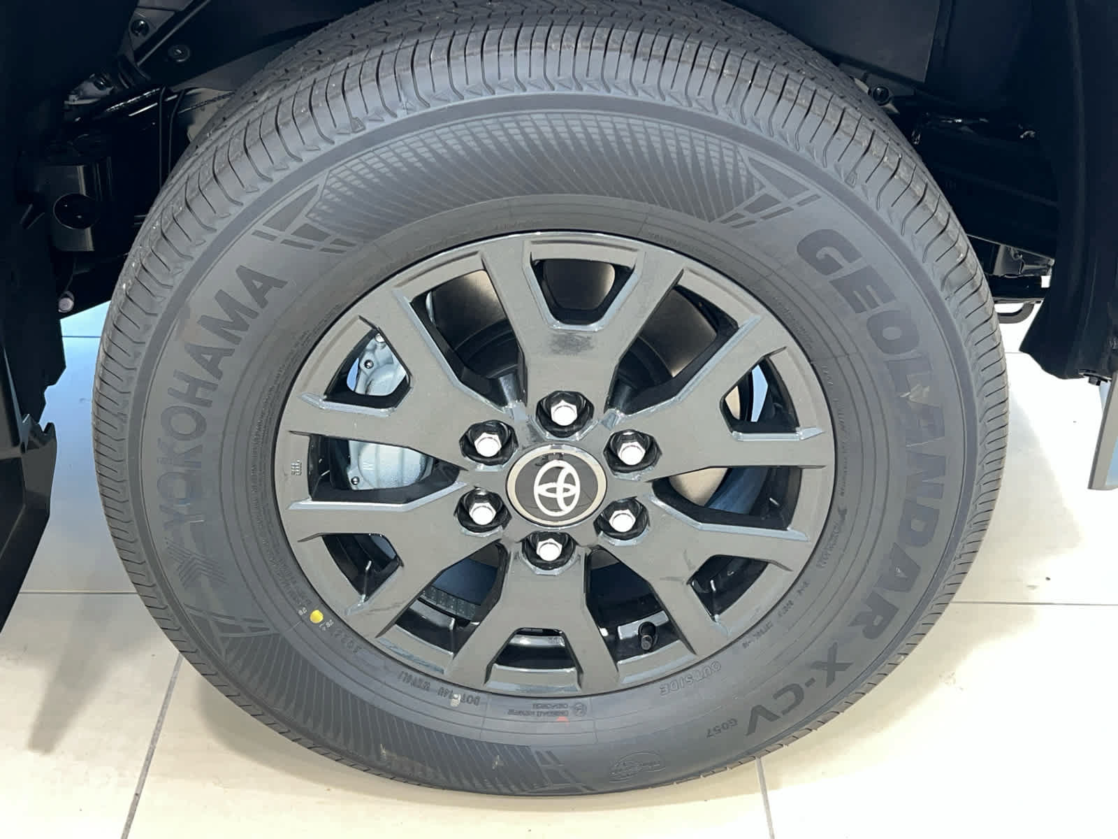 New 2026 Toyota 4Runner SR5 AWD/4WD image 4