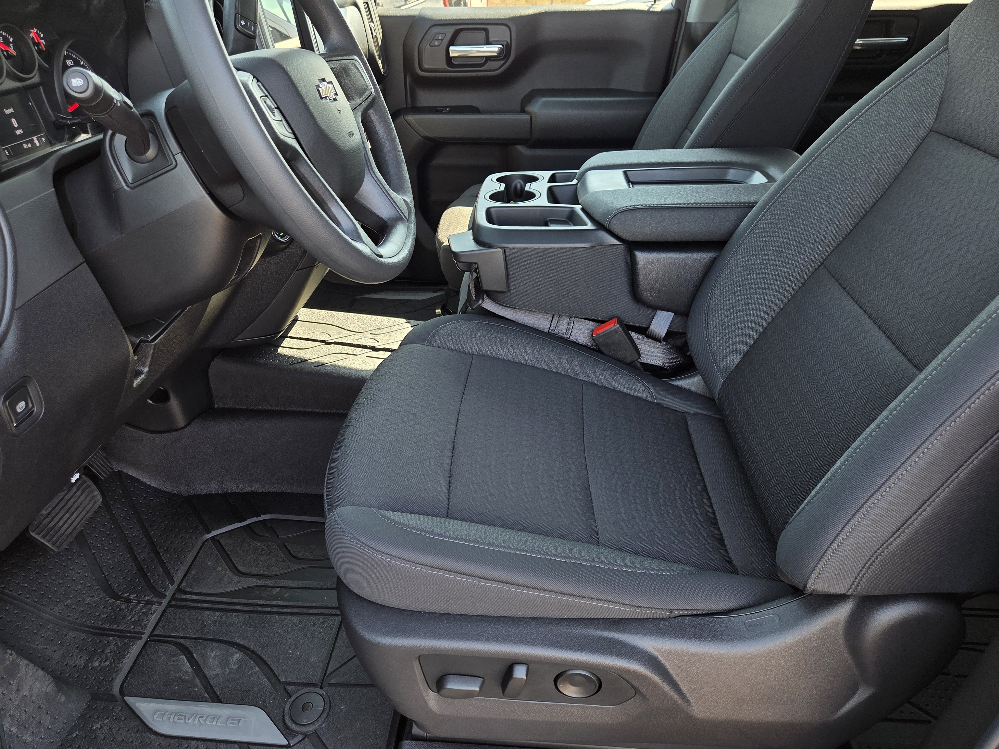 New 2026 Chevrolet Silverado 1500 Custom RWD image 20