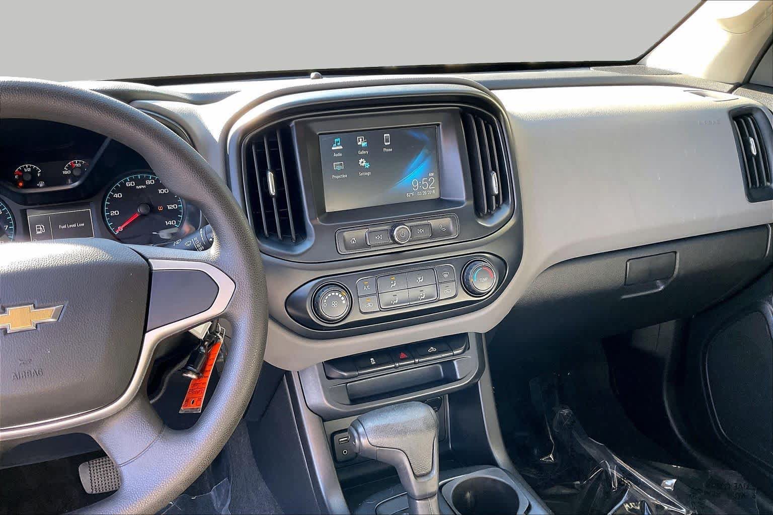 Used 2018 Chevrolet Colorado W/T w/ WT Convenience Package RWD image 7