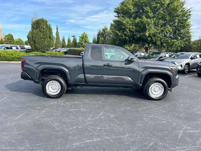 Used 2025 Toyota Tacoma SR AWD/4WD image 3