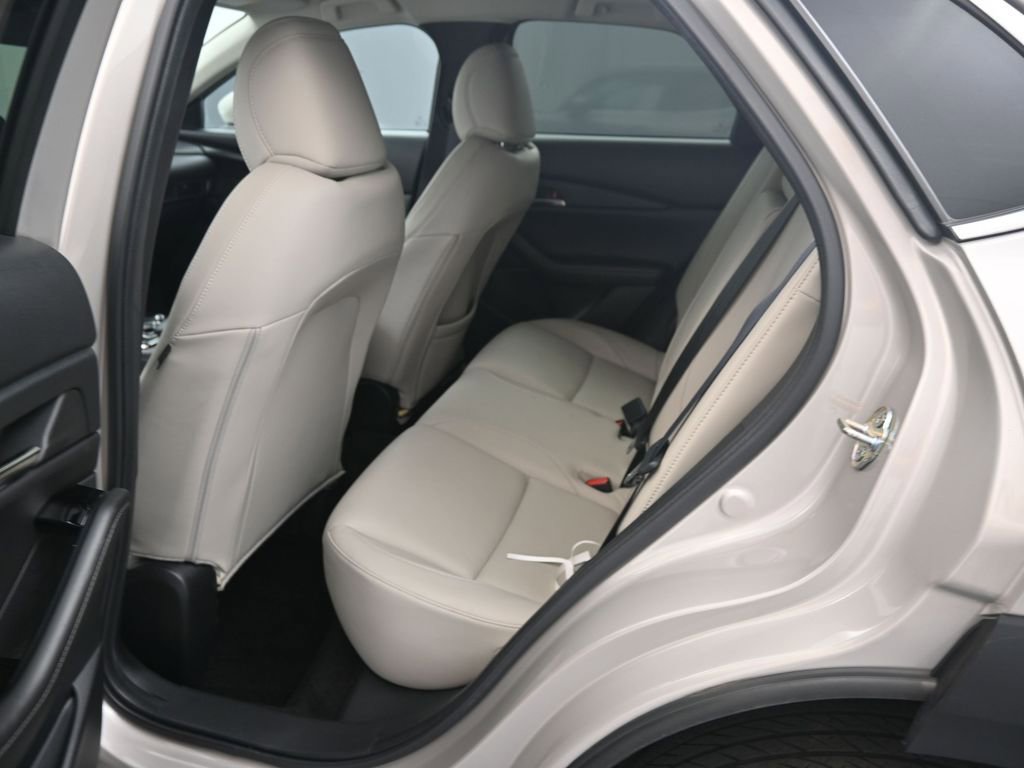 Used 2023 MAZDA CX-30 AWD 2.5 S w/ Preferred Package image 16