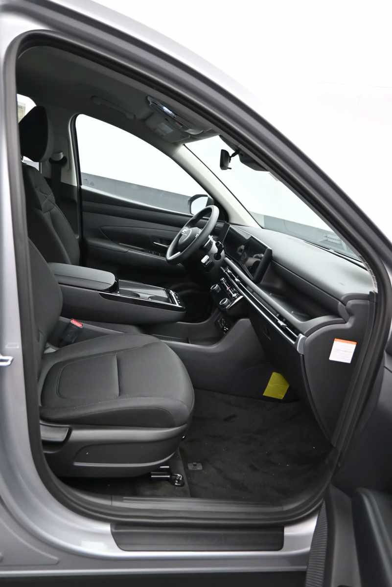 New 2026 Hyundai Tucson Blue SE AWD/4WD image 11