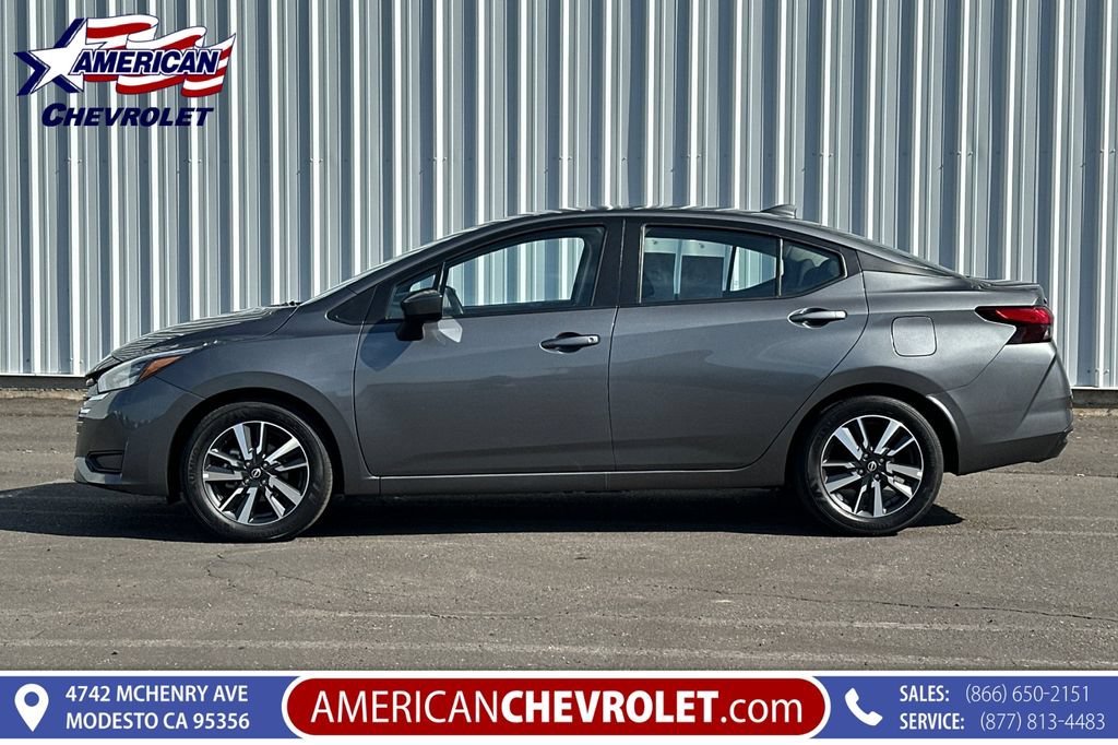 Used 2025 Nissan Versa SV FWD image 7