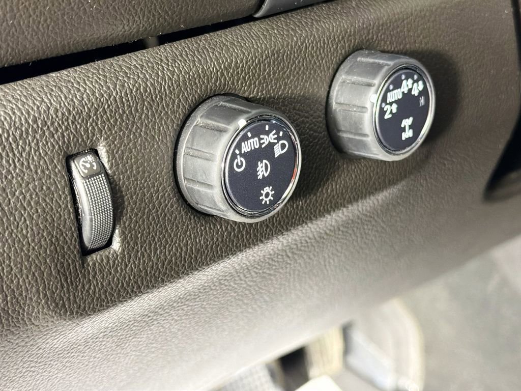 Used 2021 GMC Canyon Denali image 10