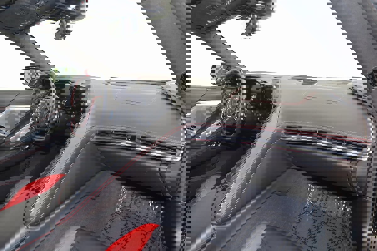 Used 2020 Chevrolet Corvette Stingray Premium Cpe w/ 3LT Preferred Equipment Group image 69